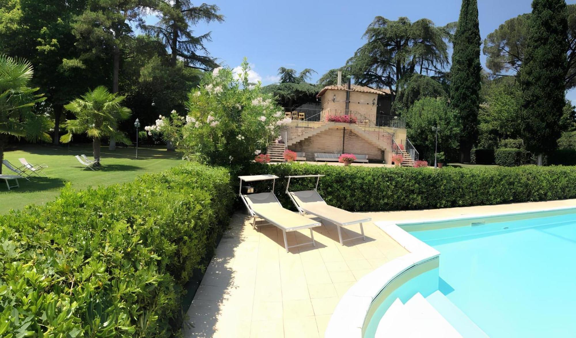Relais Parco Dei Cavalieri Assisi Hotel Petrignano Exterior photo